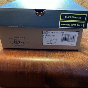 Women’s GH Bass & Co Elyse flex step ankle boot